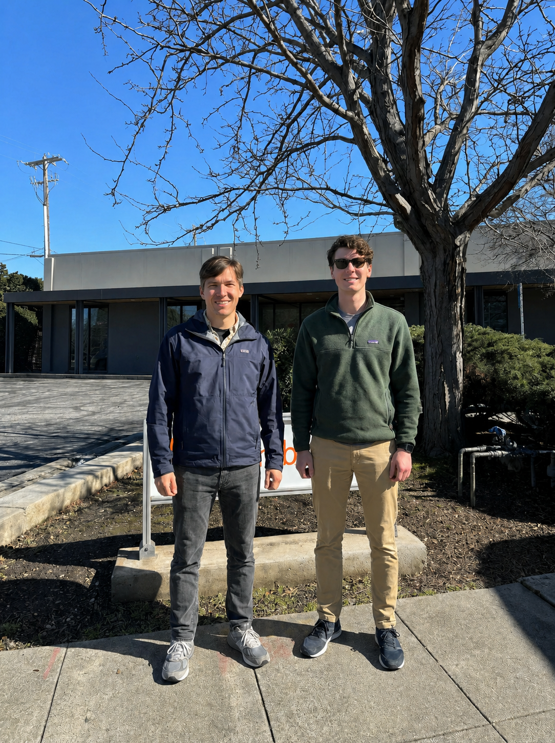 Ivan and Daniel, founders of Ecom Simple Apps